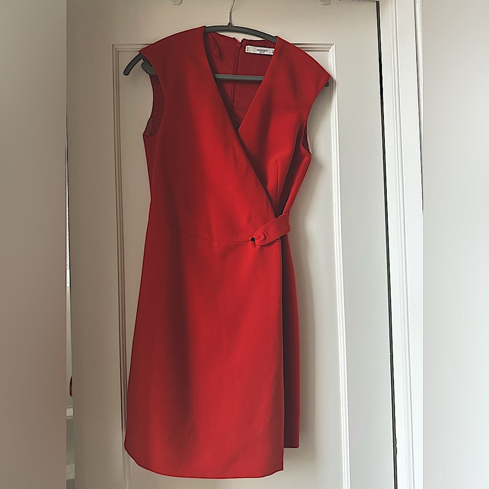 NWOT Mango wrap dress. Size small. Dark red with an organe tint.